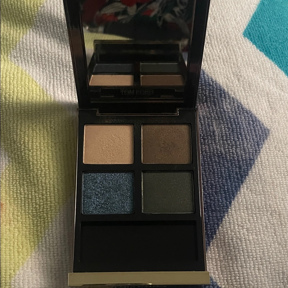 Tom Ford Eye Palette - Cream, Brown, Blue, Black